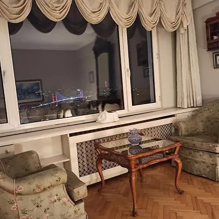 Bosphorus View House, Air Conditioned 公寓